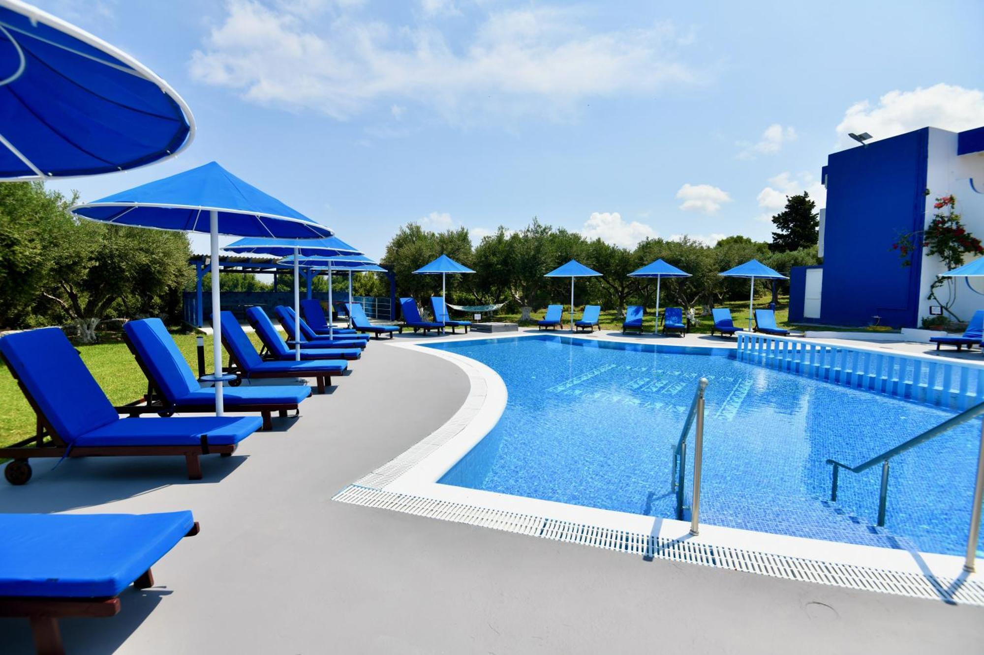 Summer View Hotel