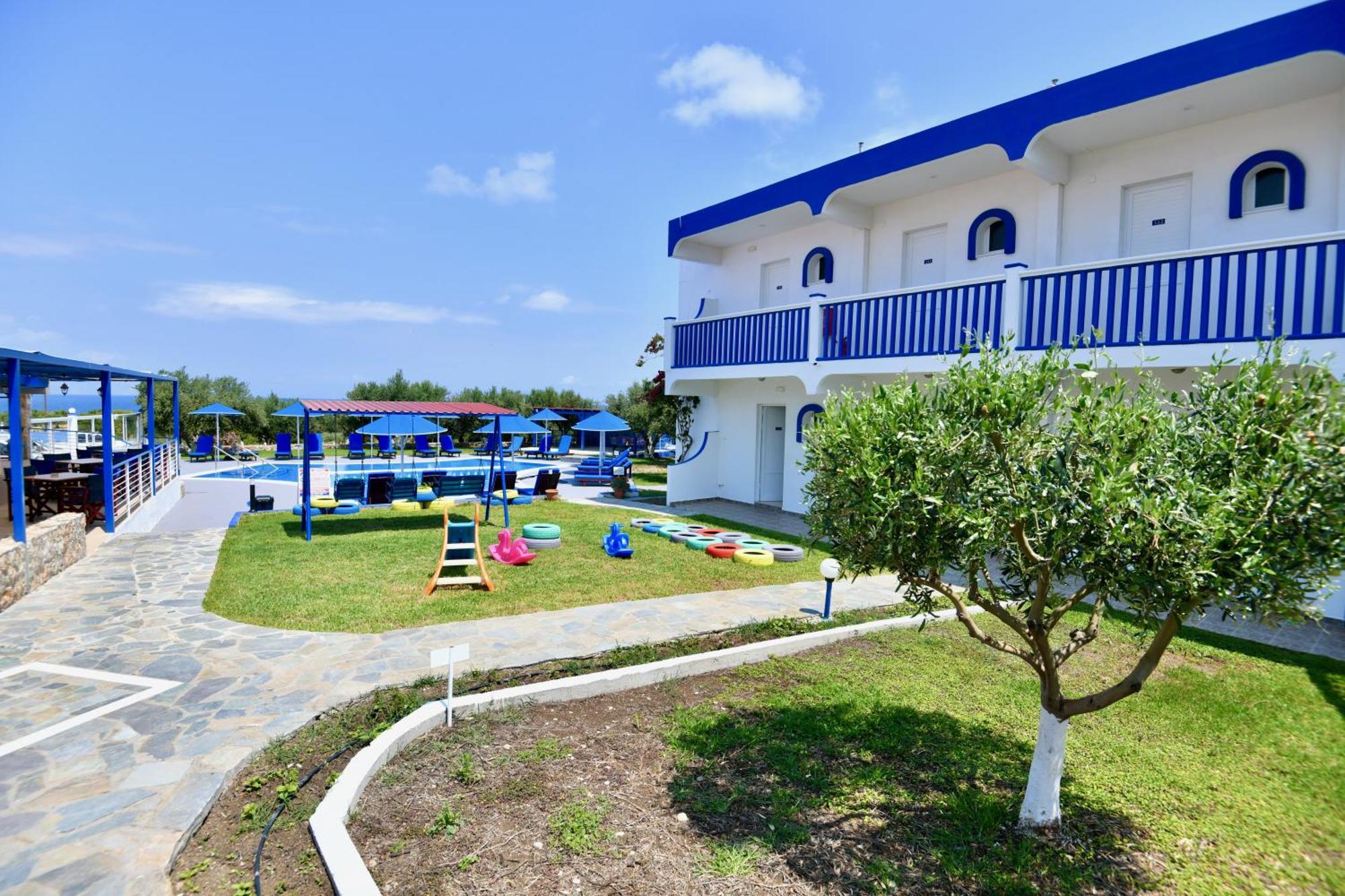 Summer View Hotel 2*