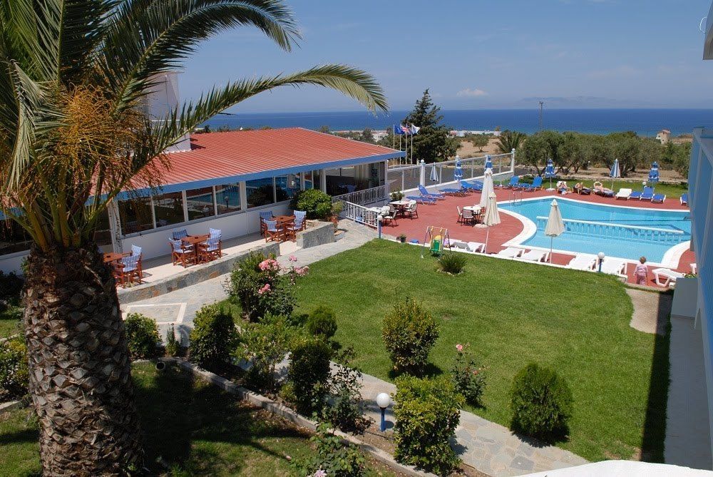 Hotel Summer View 2*
